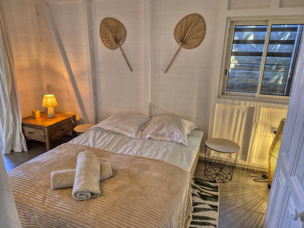 23.Location Villa piscine vue mer Deshaies Guadeloupe_Chambre 3